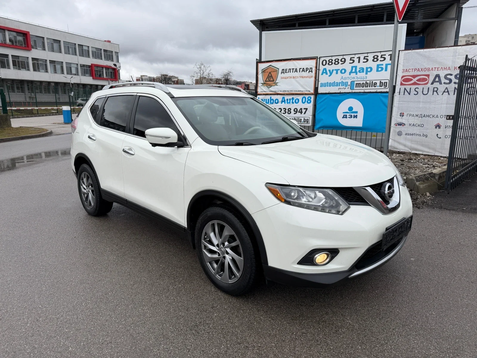 Nissan Rogue SL 2.5i — снимка 1